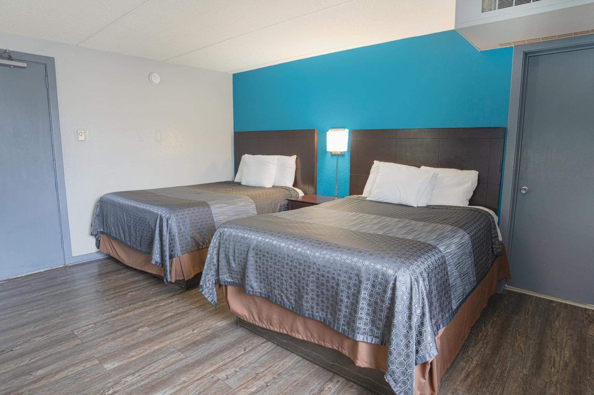 Executive Inn By Belvilla Owatonna Hwy 35 Экстерьер фото
