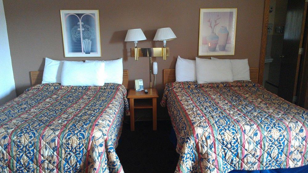 Executive Inn By Belvilla Owatonna Hwy 35 Экстерьер фото